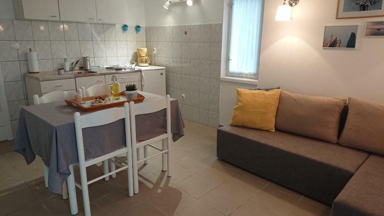 Apartman Kursar 스리마 외부 사진